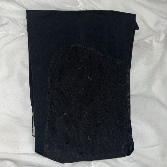 Nike w mesh see through - Picture 2 of 3